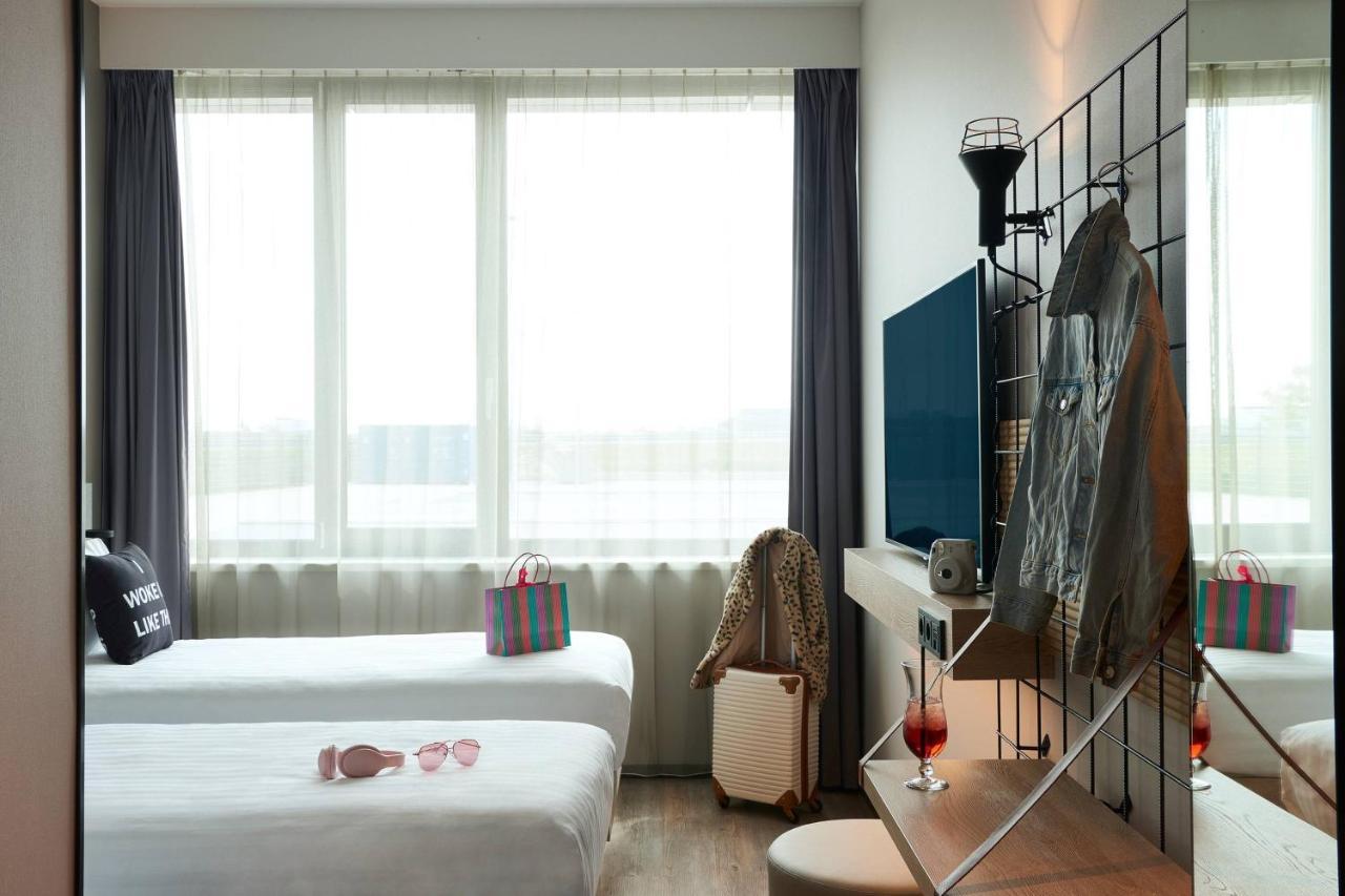 Moxy Amsterdam Schiphol Airport Hotel Hoofddorp Kültér fotó