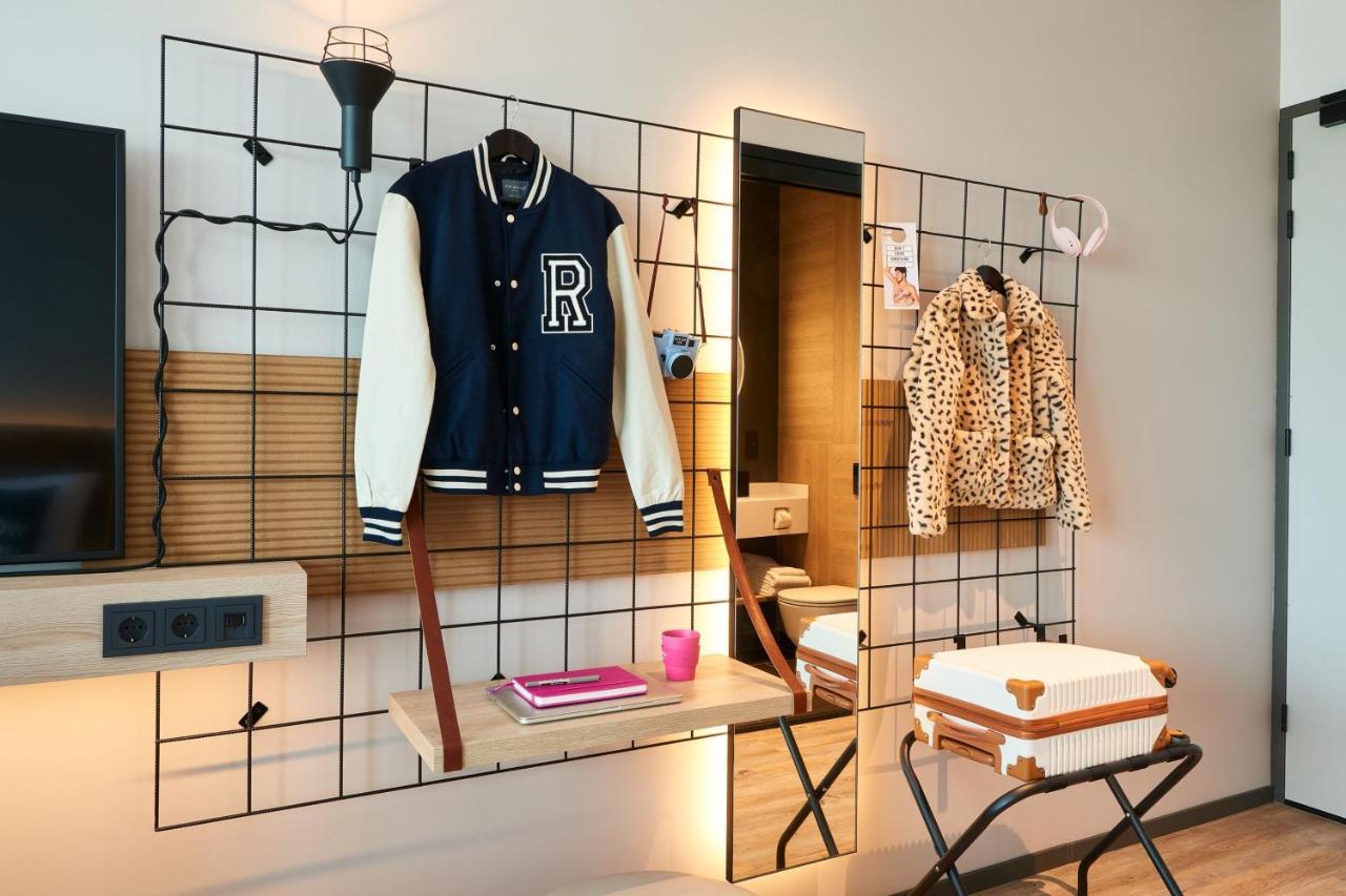 Moxy Amsterdam Schiphol Airport Hotel Hoofddorp Kültér fotó